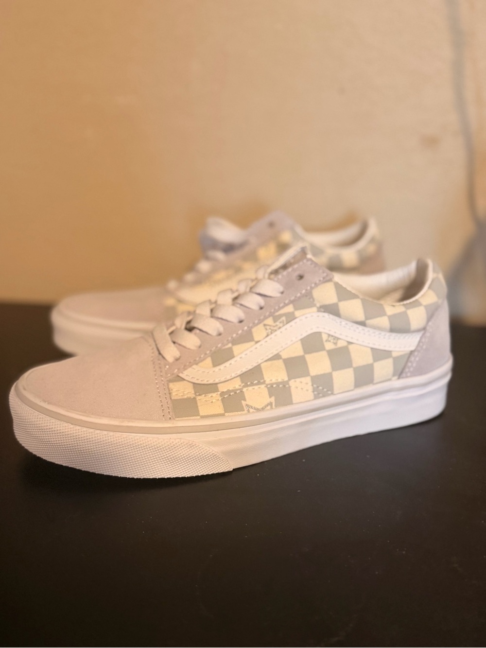 Vans Checkerboard Low-Top Sneakers - White/Cream